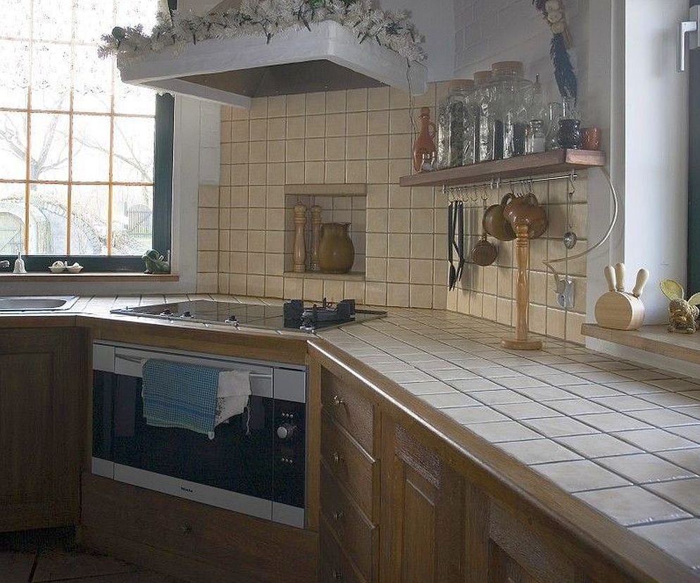 Blat z płytek ceramicznych