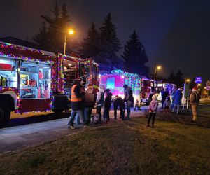 Świątecznie udekorowane wozy strażackie przejadą przez Poznań! 