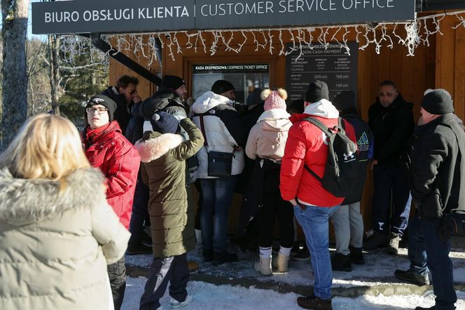 Zakopane pełne turystów w okresie świąteczno-noworocznym