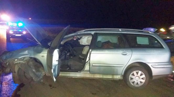 Kompletnie pijany 31-latek rozbił auto w Kaczewie