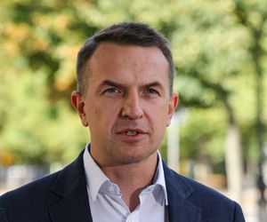 Burza po wecie ustawy wiatrakowej. Rzecznik rządu: koszmarny i kosztowny błąd