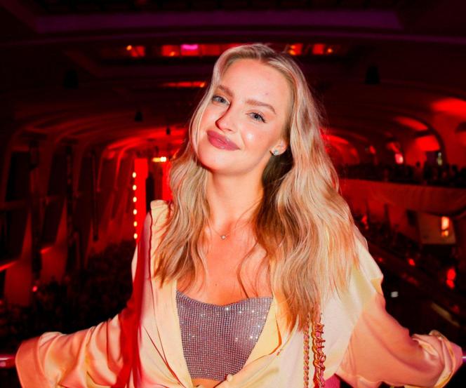 Karolina Pisarek wkurzyła załogę samolotu. Mocno się wystraszyła 