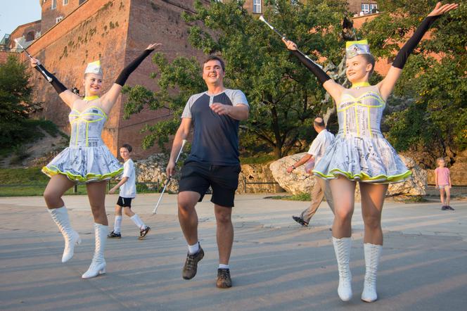 Zjechał już ze swoim tańcem kawał świata. Ostatnio zawitał do Krakowa! "Where The Heck is Matt?" [ZDJĘCIA, WIDEO]