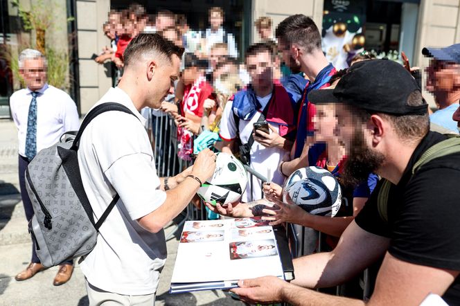 Piłkarze reprezentacji zjeżdżają się na zgrupowanie