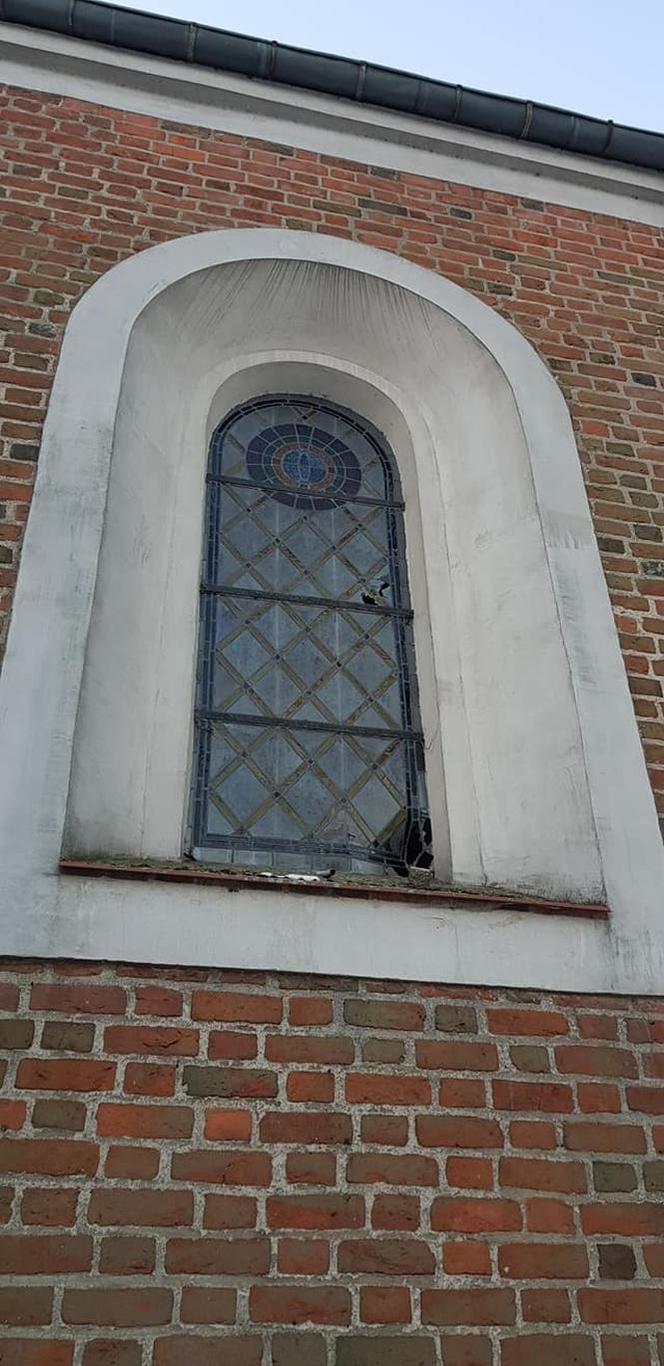 Wandale zniszczyli kościół koło Szamotuł! "Prosimy o modlitwę za sprawcę" 