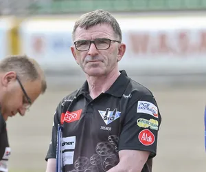 Szkoleniowiec Unii Leszno w szpitalu! Roman Jankowski dotkliwie pobity