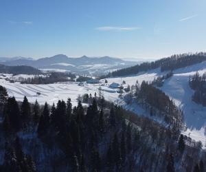 Ośrodek narciarski w Pieninach alternatywą dla Tatr. Mnóstwo tras, brak tłumów i kolejek 