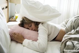 Zaburzenia snu - rodzaje, przyczyny, leczenie