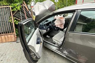 Rozjechał autem ludzi na przystanku! Pilna akcja w Wawrze, są ranni!