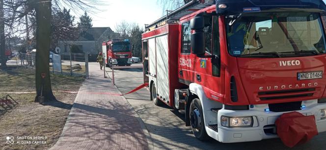 Koparka rozpruła rurę z gazem. Pilna akcja służb w Nasielsku