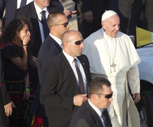 W Krakowie papież Franciszek podróżował tramwajem. Bydgoska Pesa jeździ do dziś 