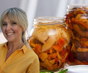 Grzyby marynowane według Ewy Wachowicz. Skorzystaj z jej wskazówek i stwórz doskonały dodatek do zimowych dań