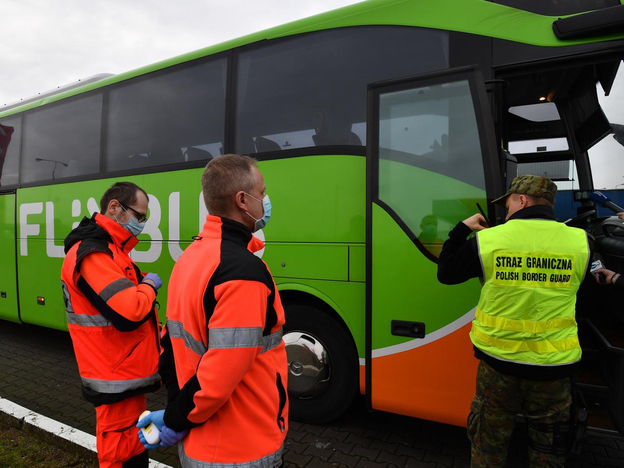 Koronawirus w Polsce. SIÓDMA ofiara śmiertelna, pierwszy zgon w Radomiu!