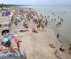 Dramat plażowiczów rozpoczęty. Sanepid zamyka kolejne kąpieliska nad Bałtykiem
