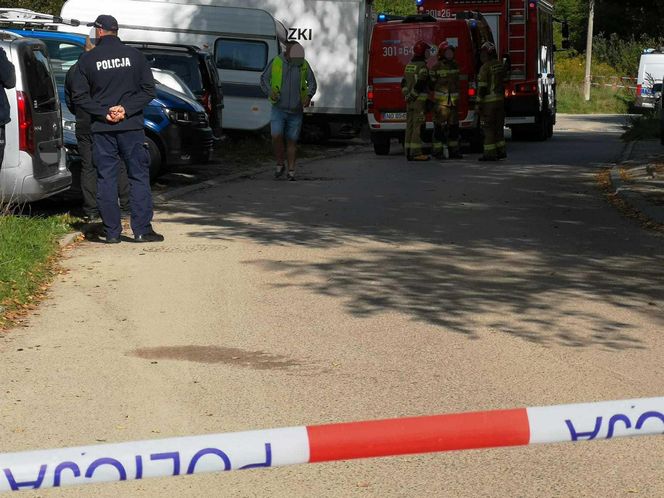 ABW w akcji. Znaleziono broń i materiały wybuchowe. Trwa ewakuacja