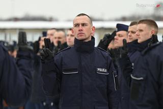 Nowi policjanci w garnizonie śląskim. Złożyli uroczyście ślubowanie ZDJĘCIA