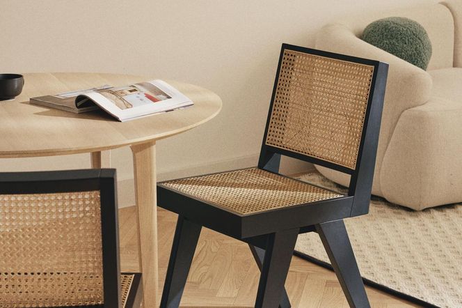 Plecionka i obłości – designerskie krzesła do jadalni i nie tylko