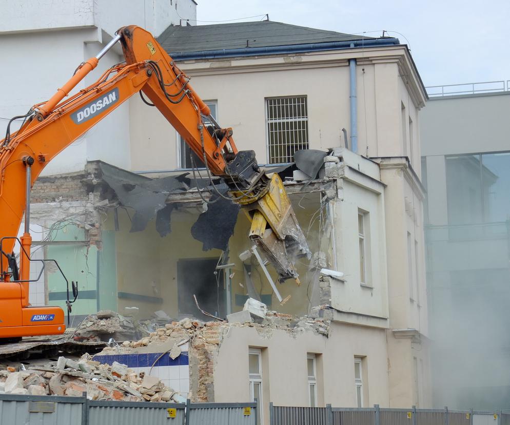 Lublin. Wyburzanie szpitala przy ul. Staszica. Potężna zmiana w centrum