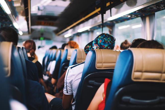 Niesforny pasażer autobusu relacji Olsztyn - Białystok. Interweniowała policja