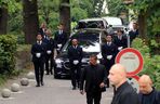 Prywatne uroczystości żałobne Giorgio Armaniego w rodzinnych stronach projektanta