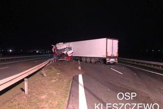 Groźny wypadek dwóch ciężarówek na A2 koło Poznania. Został z nich złom 