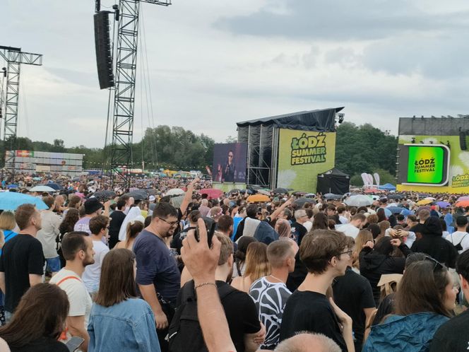 Łódź Summer Festival 2025. Tak wyglądał drugi dzień imprezy. Niezwykły gość zaskoczył publiczność