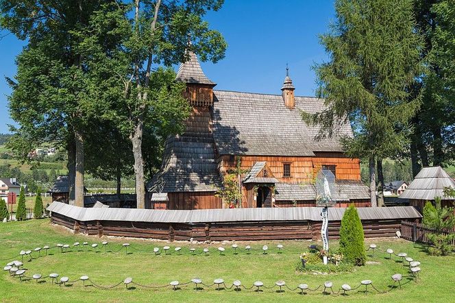 Sztuczna inteligencja wybrała najpiękniejszy zabytek UNESCO w Małopolsce. Jesienią warto go zobaczyć!