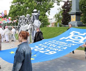 Kosmiczny korowód studencki przeszedł 9 maja ulicami Lublina