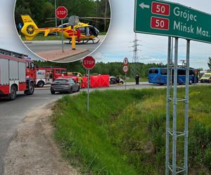 Kierujący toyotą i jego pasażerka wjechali pod autobus! Makabryczna śmierć na DK 50 pod Mińskiem Mazowieckim