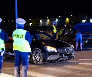 Nielegalne zloty i wyścigi na poznańskich ulicach. 9 osób zatrzymanych 