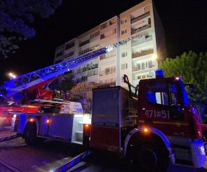 Tragiczny pożar w Legionowie. Dwie osoby reanimowane. Jedna nie przeżyła