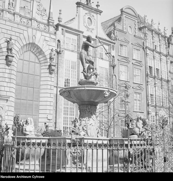 Historia fontanny Neptuna w Gdańsku. Bez niej trudno wyobrazić sobie Długi Targ [GALERIA]