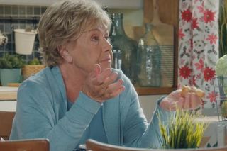 M jak miłość, odcinek 1813: Barbara Mostowiak (Teresa Lipowska) 