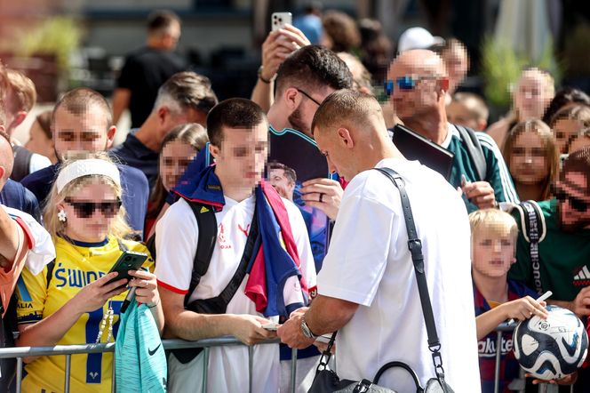 Piłkarze reprezentacji zjeżdżają się na zgrupowanie