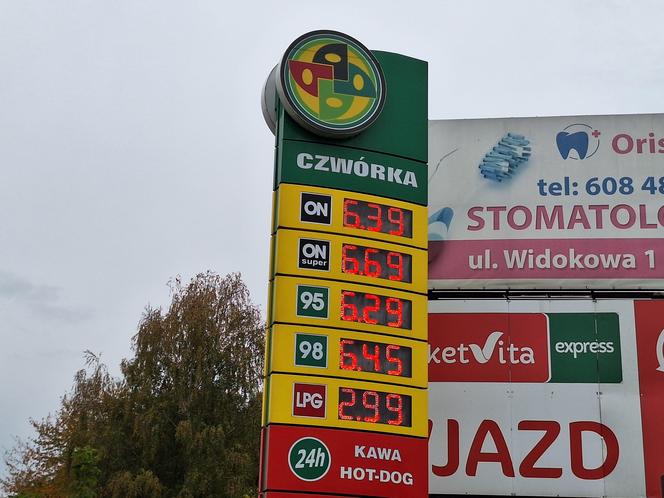 Ceny paliw na stacji Czwórka przy Alei Wincentego Witosa w Rzeszowie