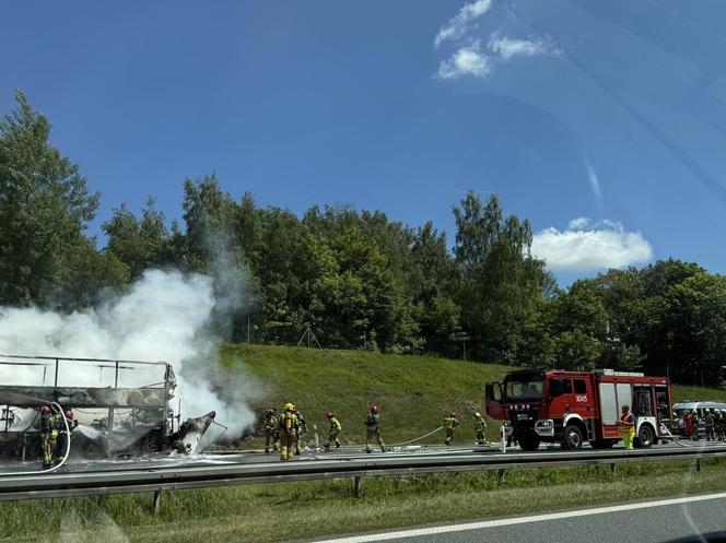 Pożar autokaru na A4