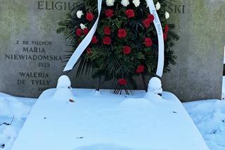 Skandal na grobie Eligiusza Niewiadomskiego 