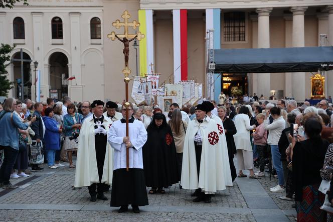 75 lat temu obraz Matki Boskiej w Lublinie zapłakał. Wierni uczcili rocznicę „Cudu lubelskiego” procesją różańcową