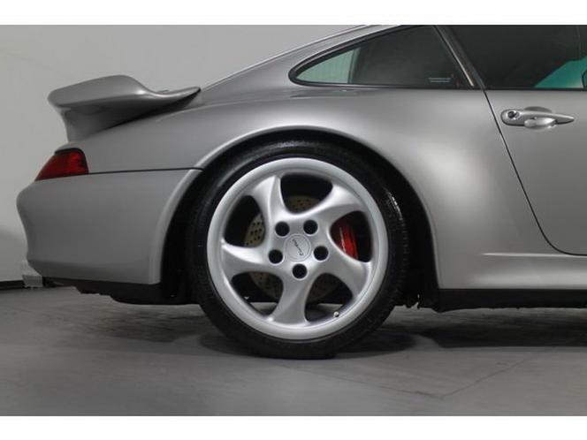 Porsche 911 (933) Turbo