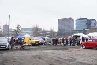 Niedzielny Targ przy Avenidzie 