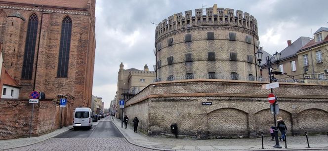 Nie ma Torunia bez Okrąglaka. Kapitan zdradza tajemnice aresztu śledczego. Nieznane historie