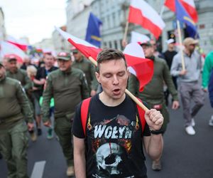 W Warszawie odbył się antyimigrancki marsz i kontrmanifestacja. Pojawiło się kilka tysięcy osób