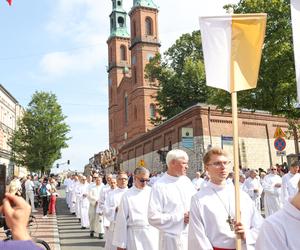 Tysiące kobiet i dziewcząt na pielgrzymce do Piekar Śląskich. Jestem w Kościele, więc idę