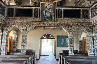 Wyjątkowy kościół w Okartowie. Wnętrze zapiera dech w piersiach