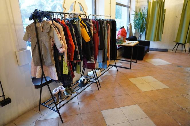 Drugi butik charytatywny fundacji Deszczu Kropelką. Działa na Ligocie w Katowicach