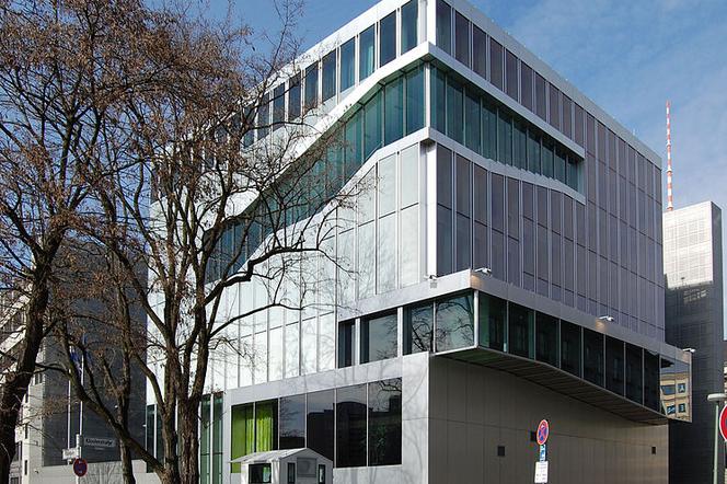 Ambasada Królestwa Niderlandów w Berlinie, Rem Koolhaas (OMA) - laureat Mies van der Rohe Award 2005. Fot. Achim Raschid