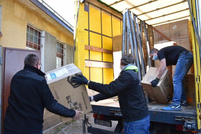 Koronawirus Koszalin. Do miasta dotarły specjalne kombinezony