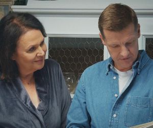 M jak miłość, odcinek 1848: Marysia (Małgorzata Pieńkowska), Paweł (Rafał Mroczek) 