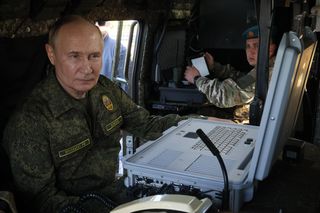 Putin, Zapad