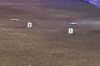 Krwawa bójka przed restauracją w centrum Warszawy. Jedna osoba nie żyje. W ruch poszły noże